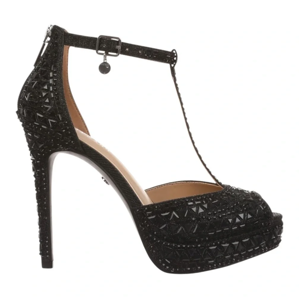 Thalia Sodi Chacey Pumps Size 12‎
